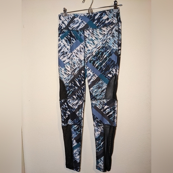 Mono B workout leggings mesh panels - Picture 1 of 8